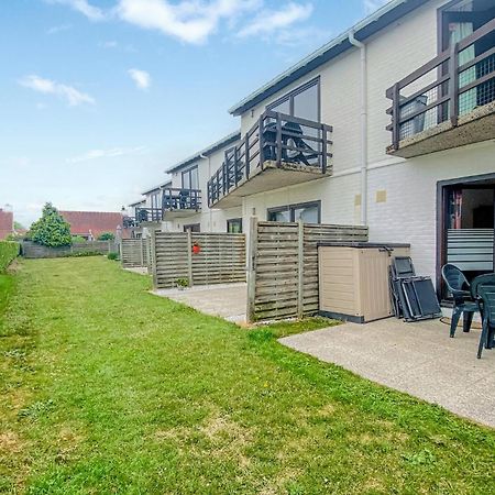 Beautiful Apartment In Bredene With Kitchen Екстер'єр фото